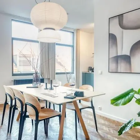 Unique 2-br Apartment Antwerp